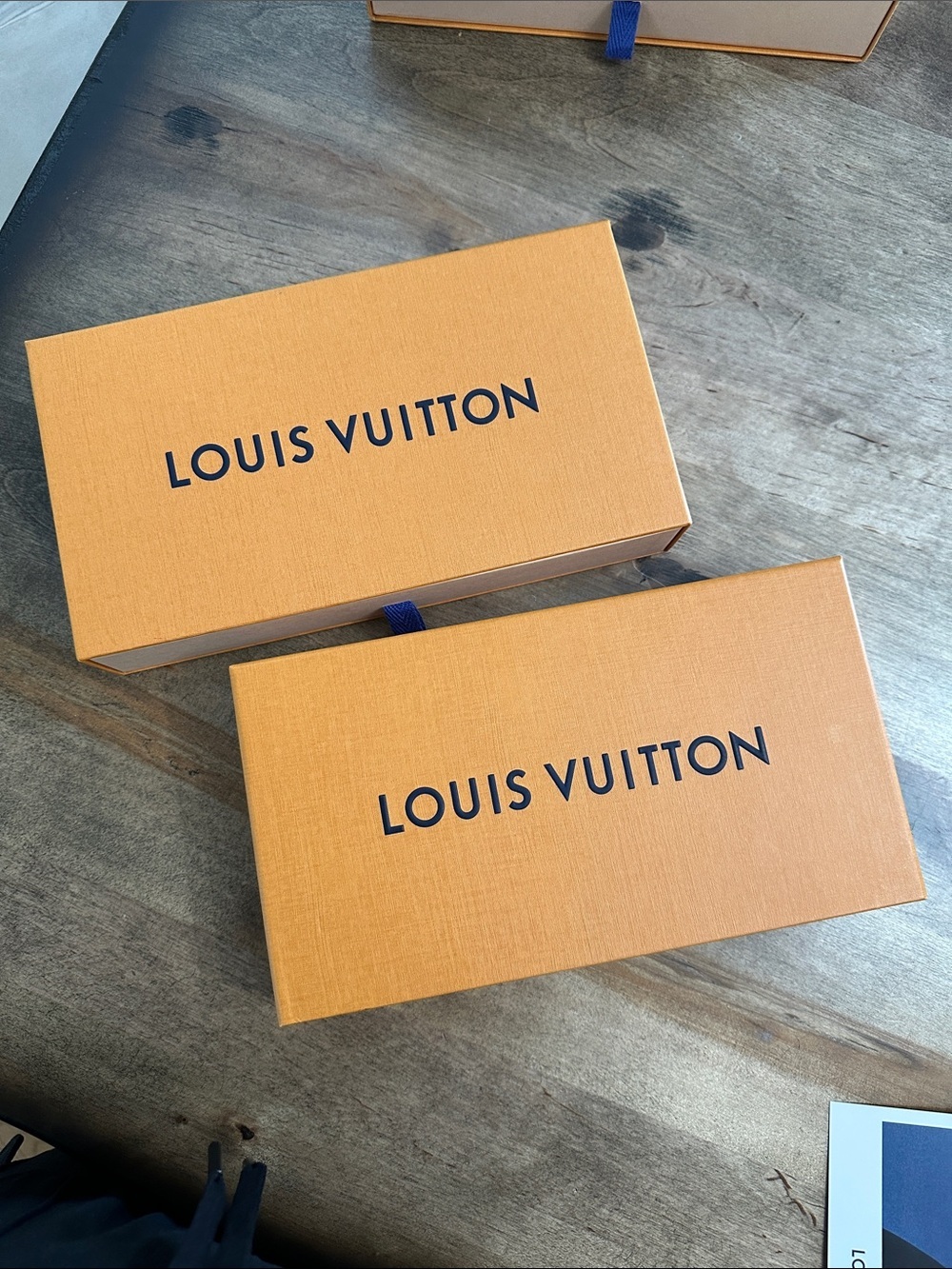 Louis Vuitton Orange Boxes with Navy Logo - Picture 2 of 6